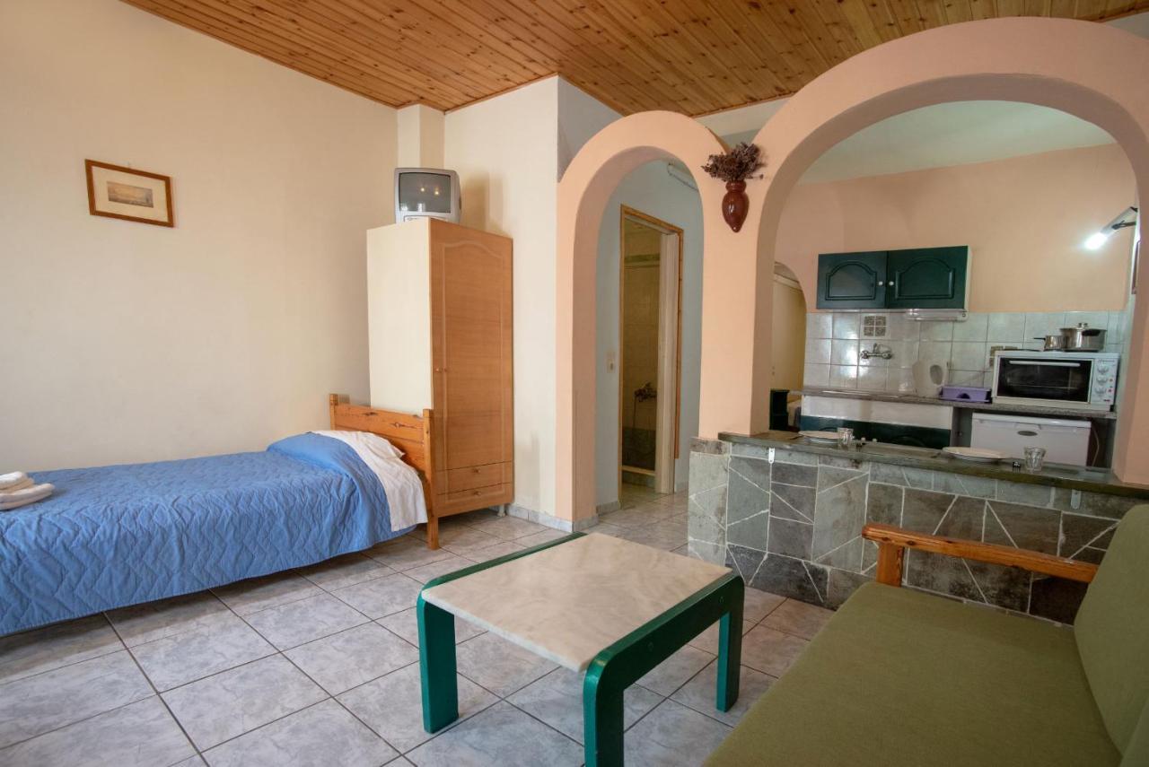 Kleoni Club Apartments Toló Kültér fotó