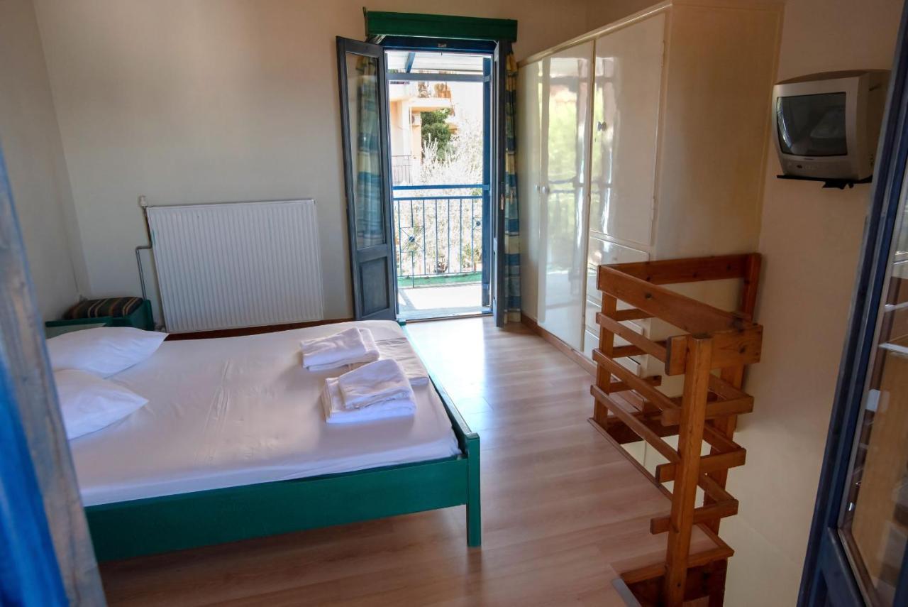 Kleoni Club Apartments Toló Kültér fotó