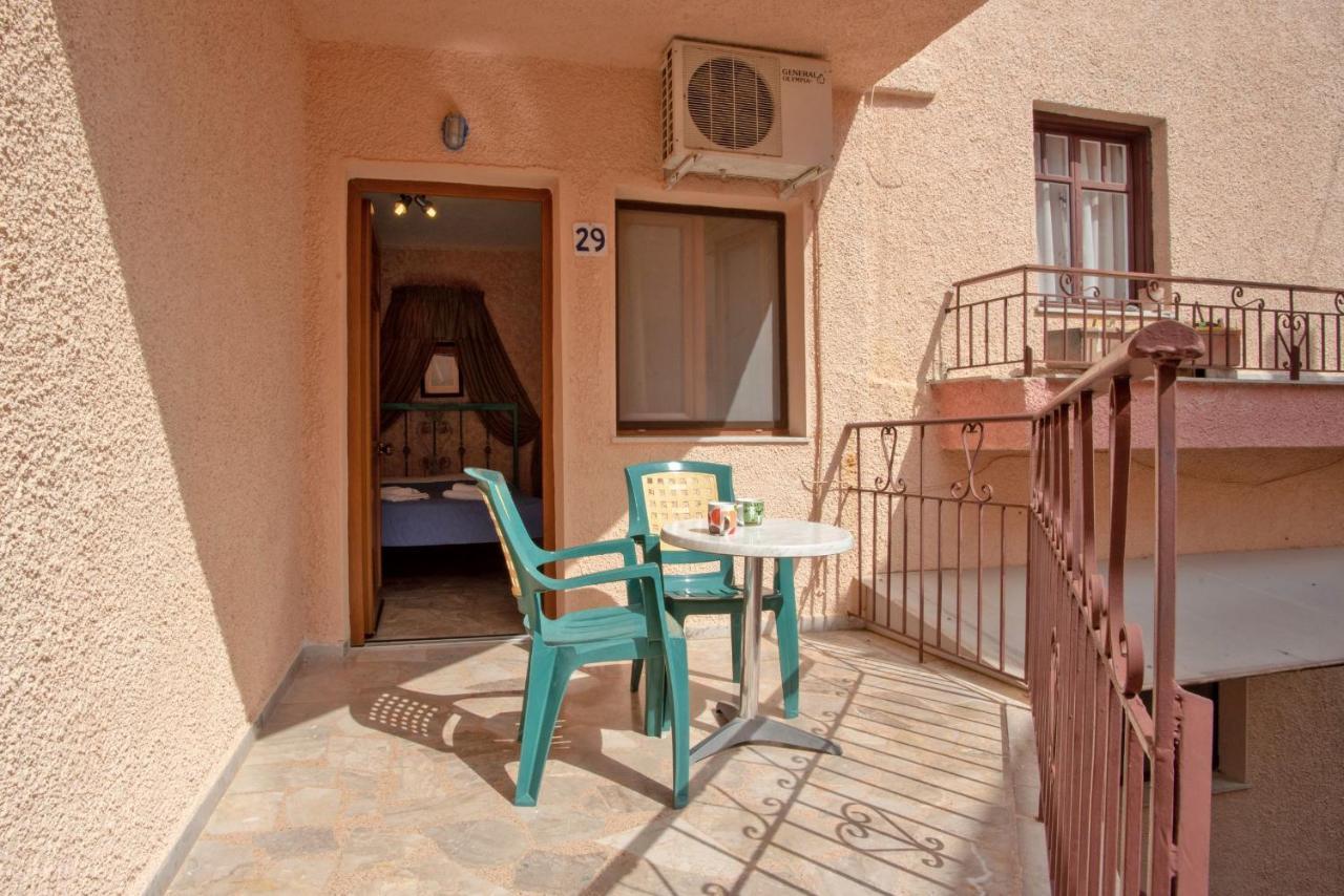 Kleoni Club Apartments Toló Kültér fotó