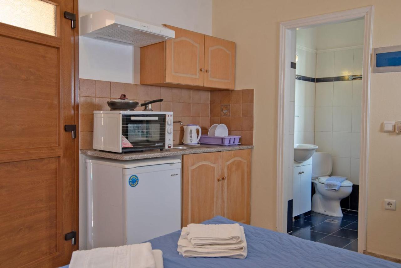 Kleoni Club Apartments Toló Kültér fotó