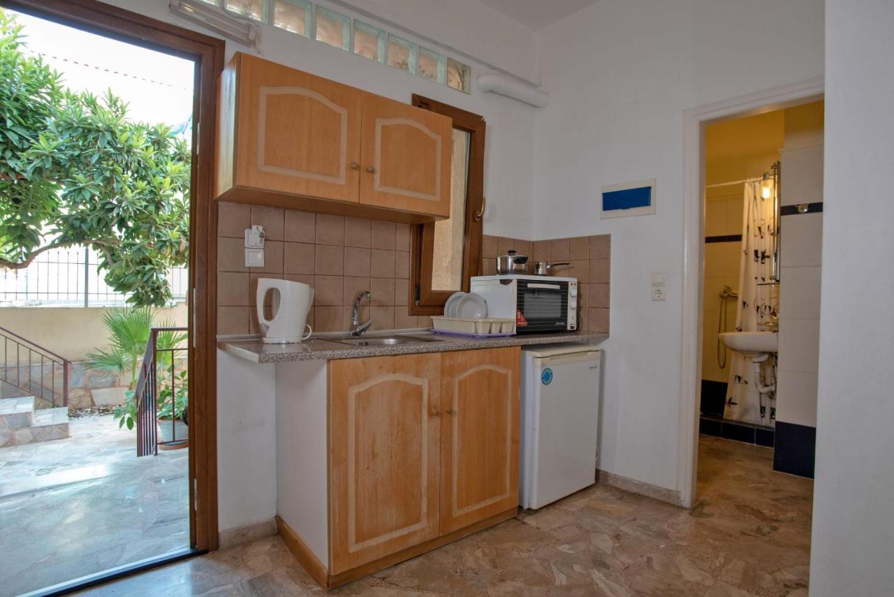 Kleoni Club Apartments Toló Kültér fotó
