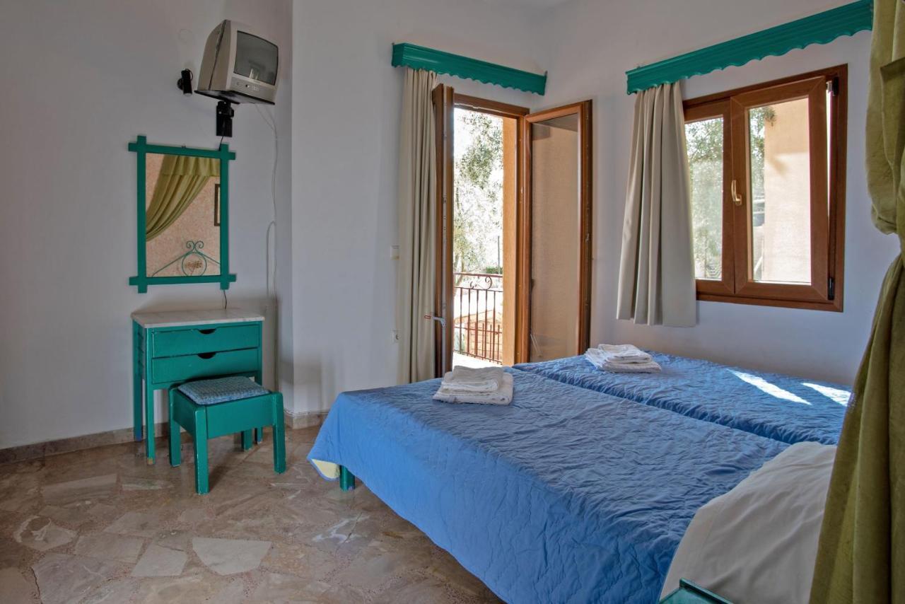 Kleoni Club Apartments Toló Kültér fotó