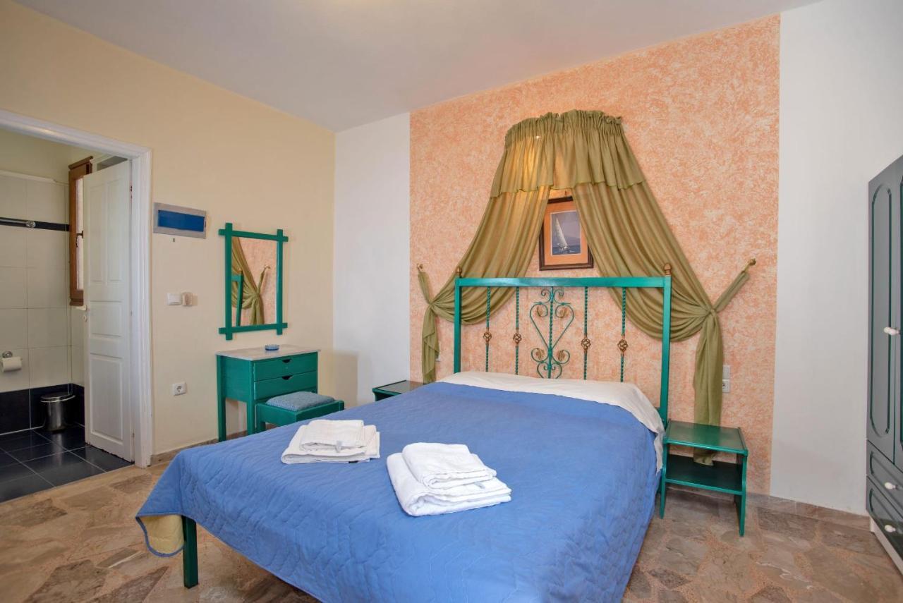 Kleoni Club Apartments Toló Kültér fotó