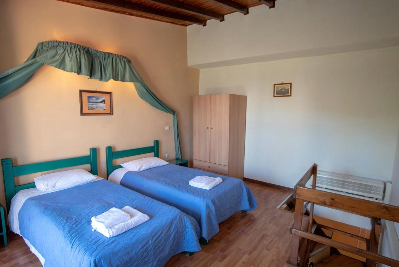Kleoni Club Apartments Toló Kültér fotó