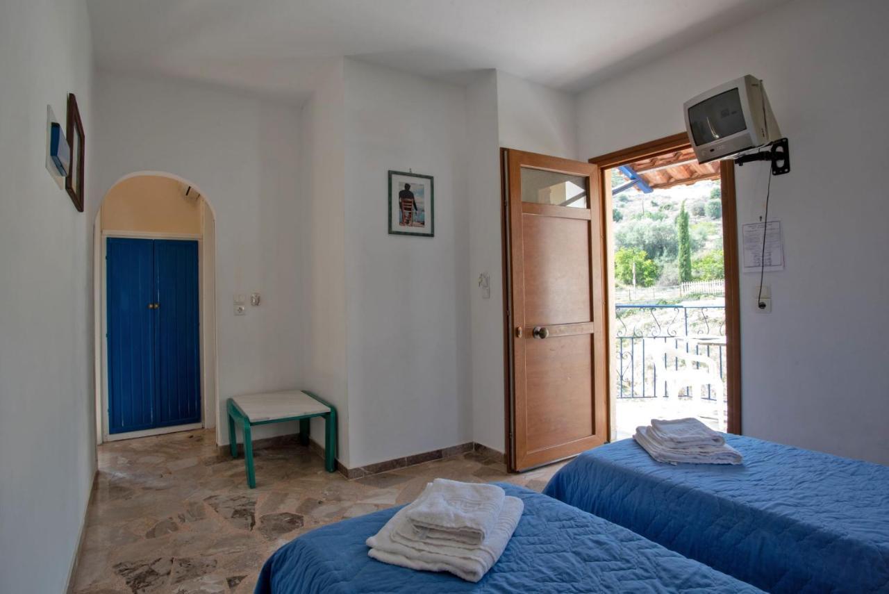 Kleoni Club Apartments Toló Kültér fotó