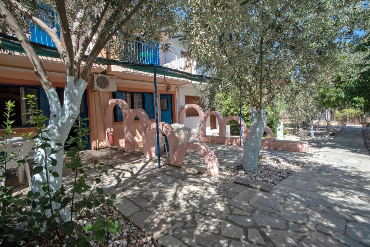 Kleoni Club Apartments Toló Kültér fotó